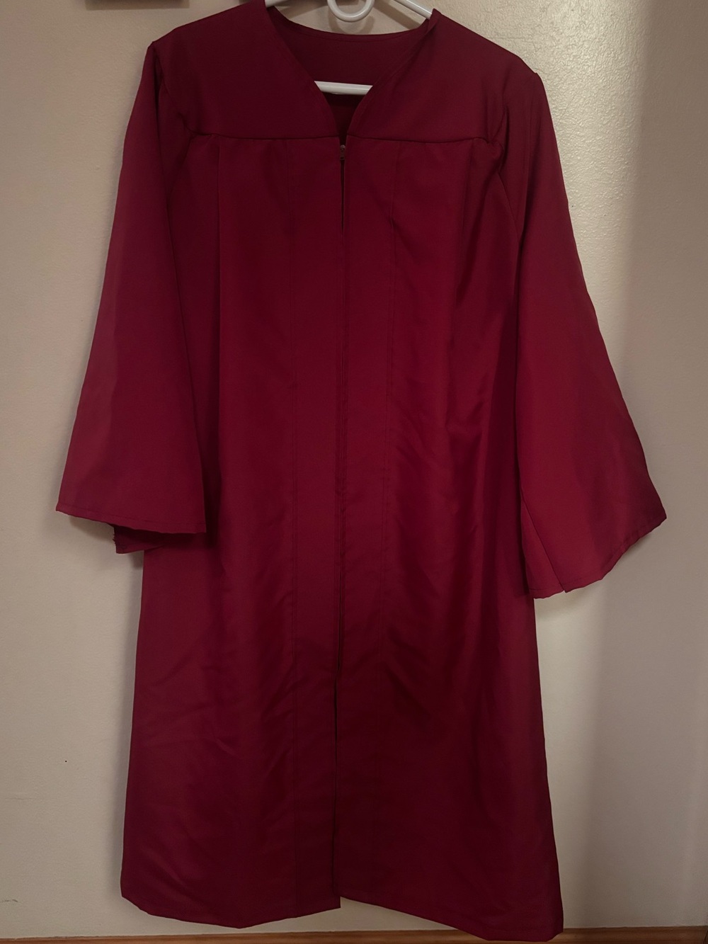 Maroon Graduation Gown 5’7”-5’8”